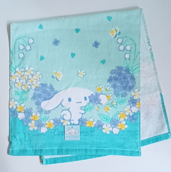 4 Sanrio characters small towels - Picture 4 of 9